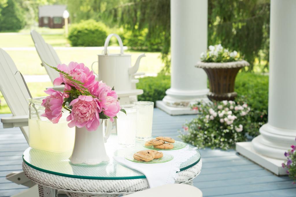 Federal House Inn Лий Екстериор снимка